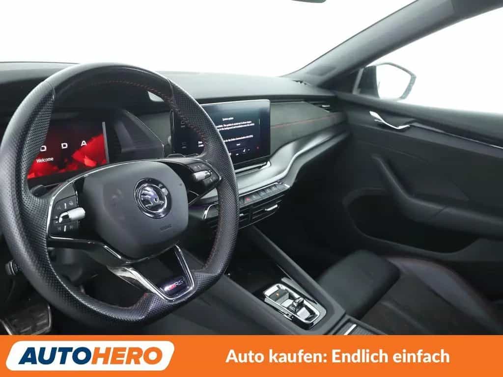 Skoda Octavia 2.0 TSI RS Plus Aut*NAVI*LED*ACC*CAM*PDC 08/2022-photo-10