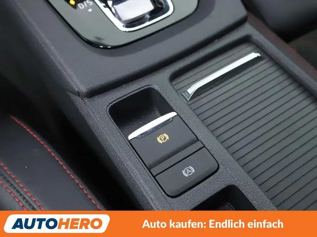 Skoda Octavia 2.0 TSI RS Plus Aut*NAVI*LED*ACC*CAM*PDC 08/2022-photo-24