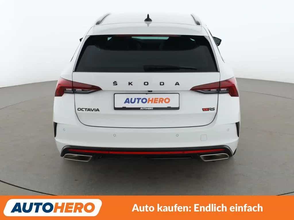 Skoda Octavia 2.0 TSI RS Plus Aut*NAVI*LED*ACC*CAM*PDC 08/2022-photo-4