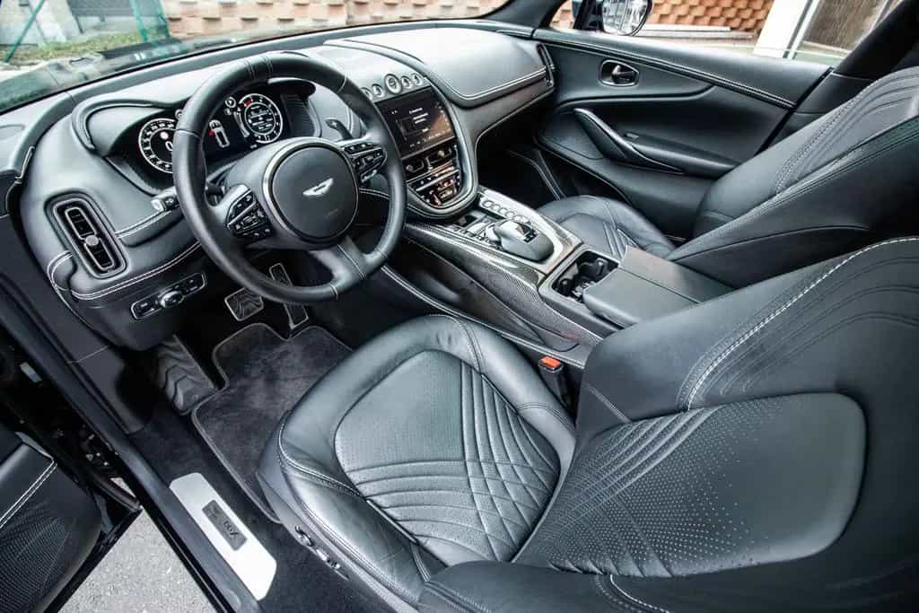 Aston Martin DBX 4.0i V8 *ASTON  WARRANTY*FULL SERVICE*1 OWNER* 07/2021-photo-11