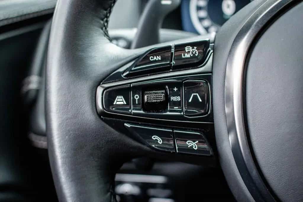Aston Martin DBX 4.0i V8 *ASTON  WARRANTY*FULL SERVICE*1 OWNER* 07/2021-photo-30