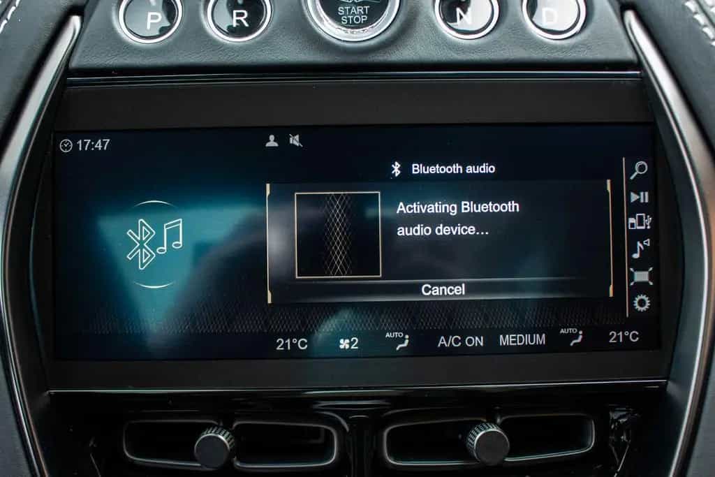 Aston Martin DBX 4.0i V8 *ASTON  WARRANTY*FULL SERVICE*1 OWNER* 07/2021-photo-32