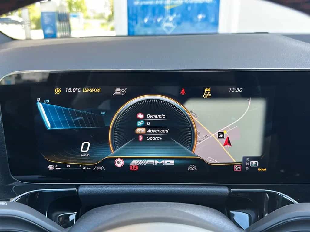 Mercedes-Benz GLA 35 AMG 4Matic*Distronic*Kamera*Memory*Panora 09/2021-photo-33