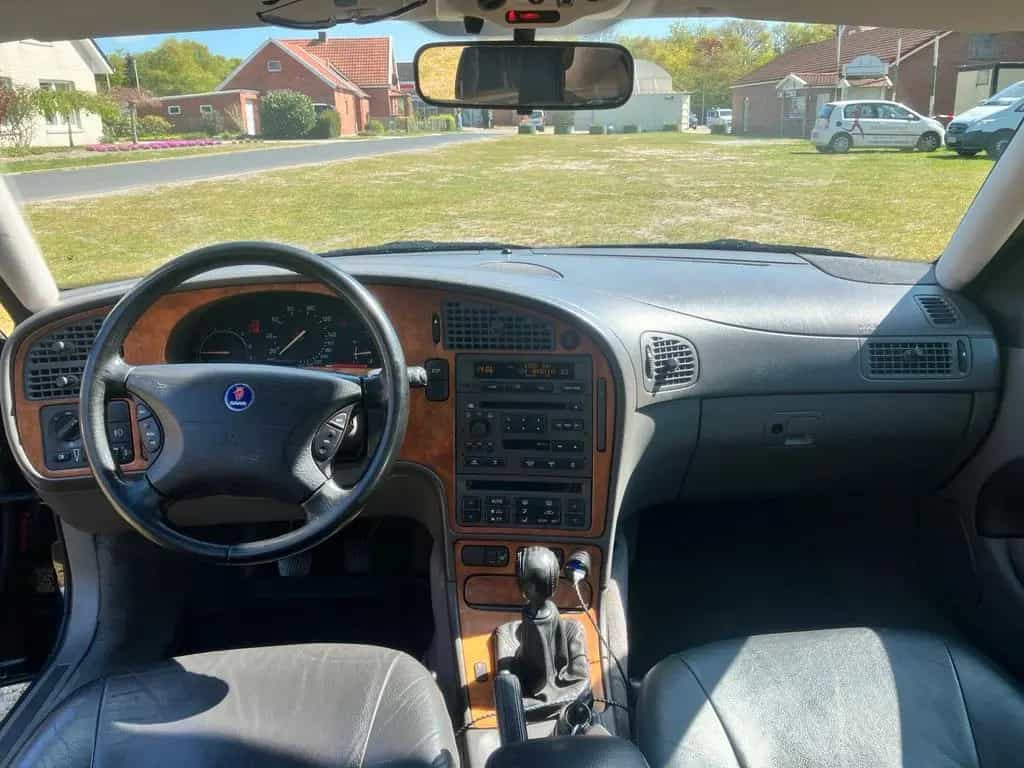 Saab 9-5 9-5 Kombi 2,3 l 185 PS / ARC / TÜV 02... 10/2001-photo-8
