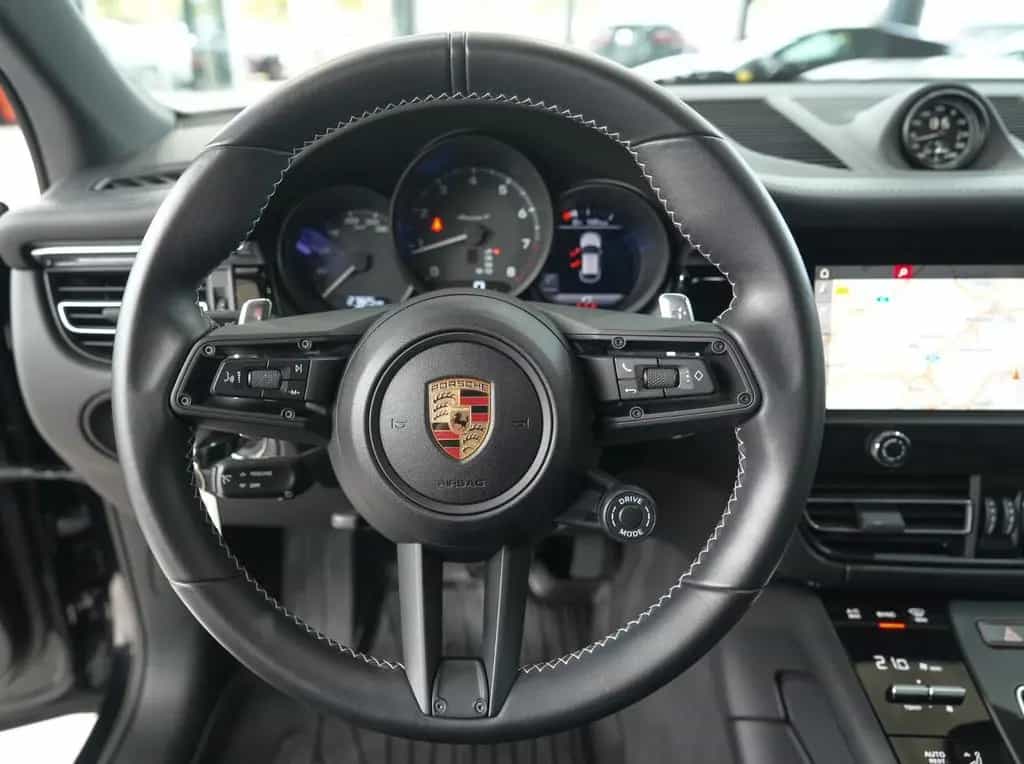 Porsche Macan T*SPORT-CHRONO*SPORTSITZE*PDLS+*KAMERA*1HD 08/2024-photo-13
