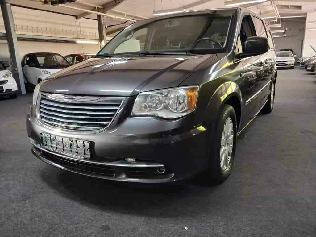 Lancia Voyager 3.6V6 AUTOM 7SITZER 3ZONEN KLIMA 07/2016-photo-15
