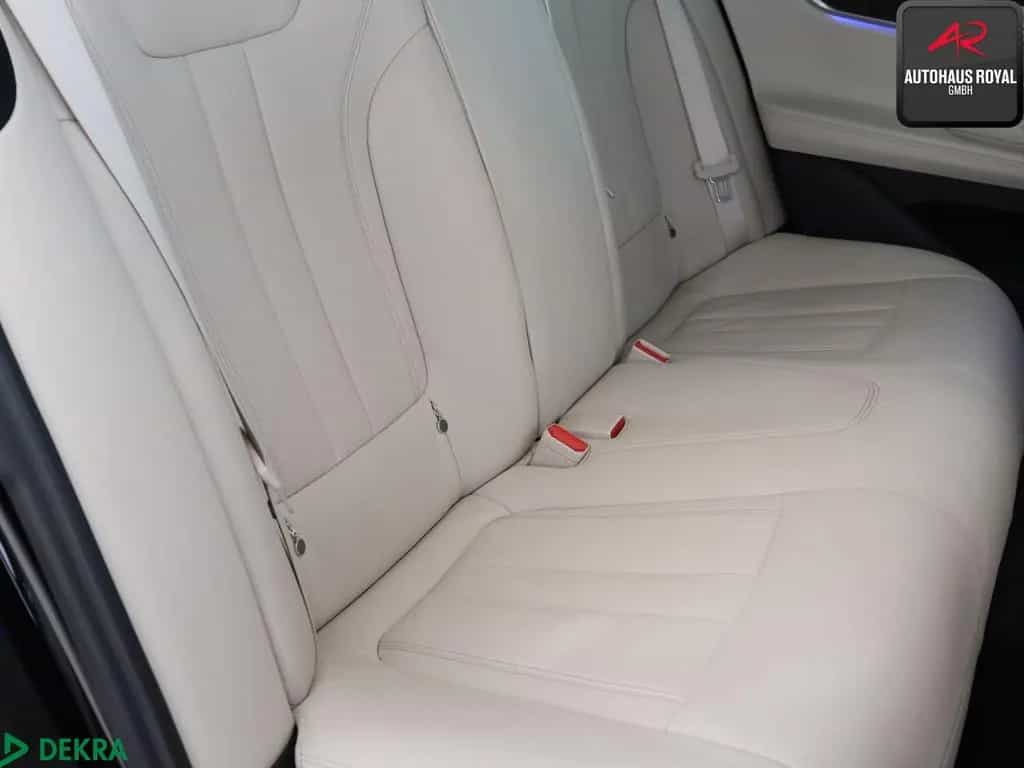 BMW 7 Series 730 d HEADUP,360GRAD.SOFTCLOSE,KEYLESS,MEMORY 02/2017-photo-11