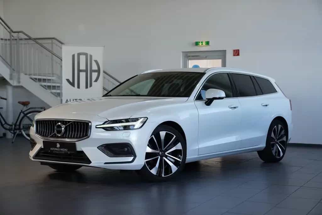 Volvo V60 Kombi Inscription *AUT*LED*NAV*AHK*H&K* 09/2020-photo-0