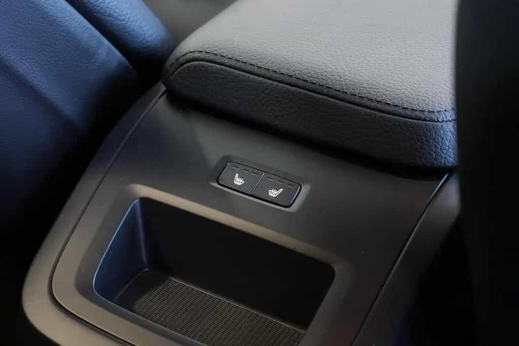 Volvo V60 Kombi Inscription *AUT*LED*NAV*AHK*H&K* 09/2020-photo-21