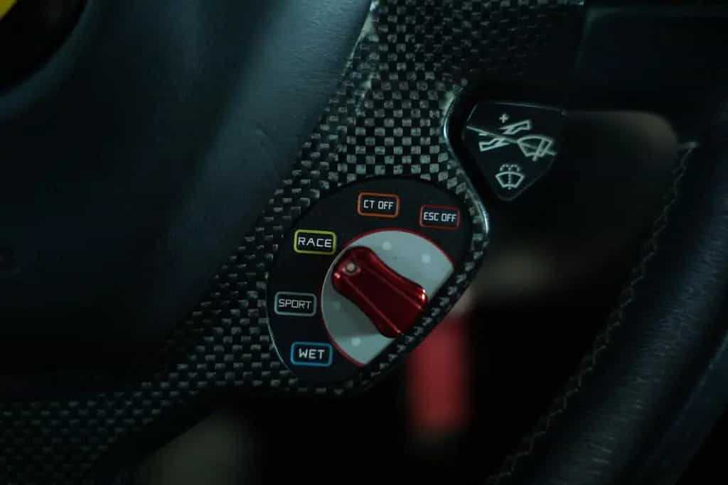 Ferrari 458 Spider 4.5 V8 *Carbon *Leder *Keramik 01/2012-photo-43