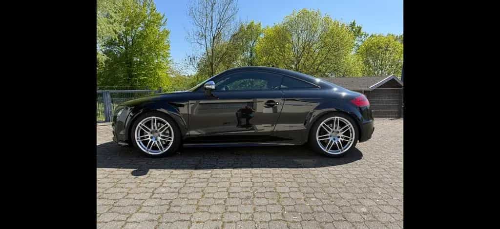 Audi TTS Coupé / Top Zustand / 8 fach bereift 05/2012-photo-7