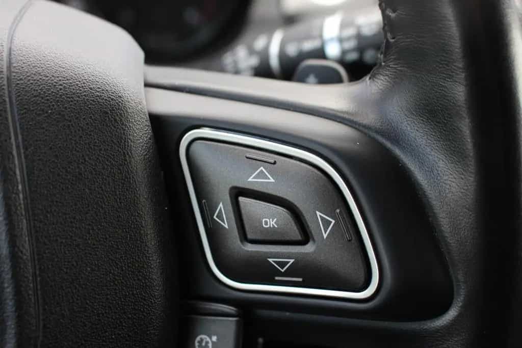 Land Rover Range Rover Rover Evoque Dynamic*S.Heft*4x4*Automatik 05/2018-photo-37