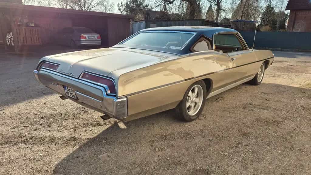 Pontiac Bonneville Coupé V8 07/1969-photo-3