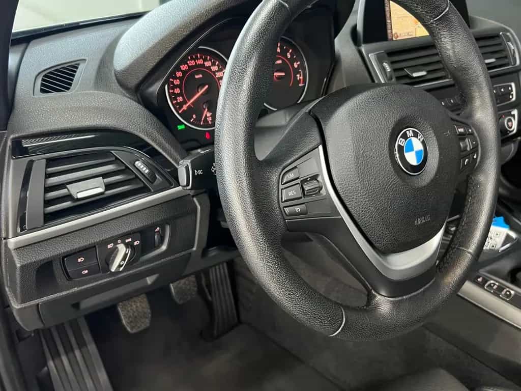 BMW 2 Series i Cabrio Sport SHZ Navi Leder LED PDC 07/2015-photo-21