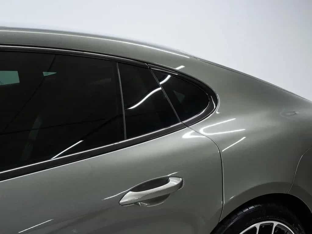 Porsche Panamera GTS 10/2023-photo-16
