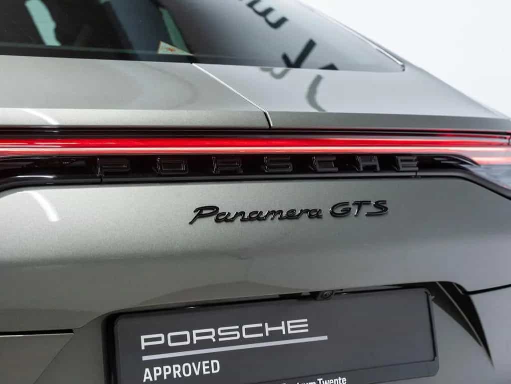Porsche Panamera GTS 10/2023-photo-18