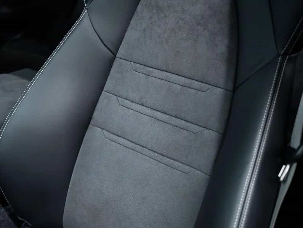 Porsche Panamera GTS 10/2023-photo-24