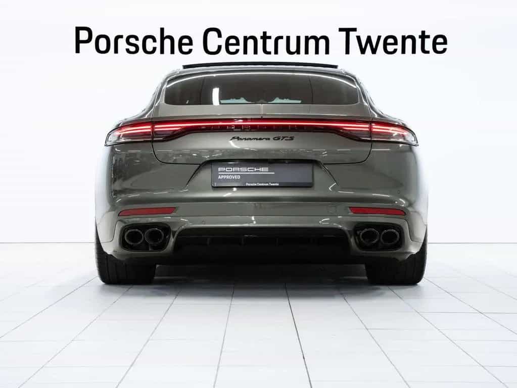 Porsche Panamera GTS 10/2023-photo-3