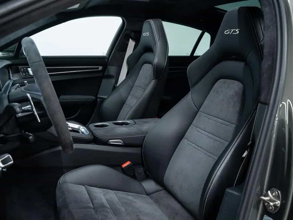Porsche Panamera GTS 10/2023-photo-7