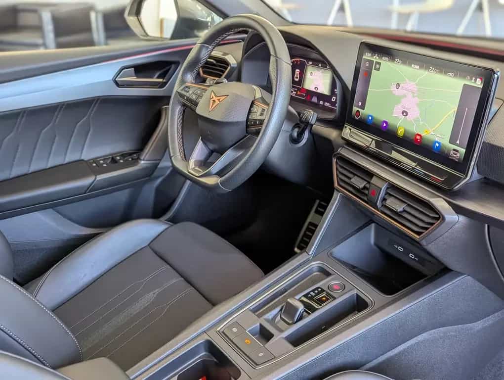 Cupra Leon VZ 2.0 TSI DSG Pano Matrix Beats Memory 19" 05/2024-photo-11
