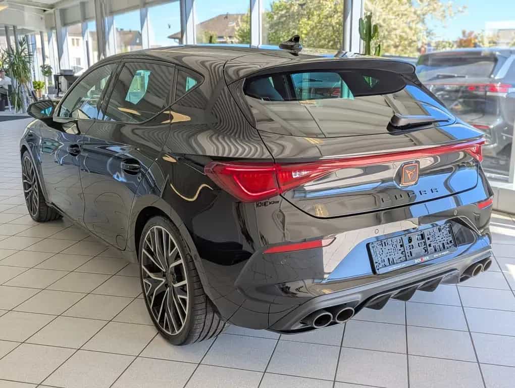 Cupra Leon VZ 2.0 TSI DSG Pano Matrix Beats Memory 19" 05/2024-photo-4