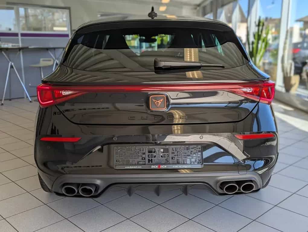 Cupra Leon VZ 2.0 TSI DSG Pano Matrix Beats Memory 19" 05/2024-photo-5