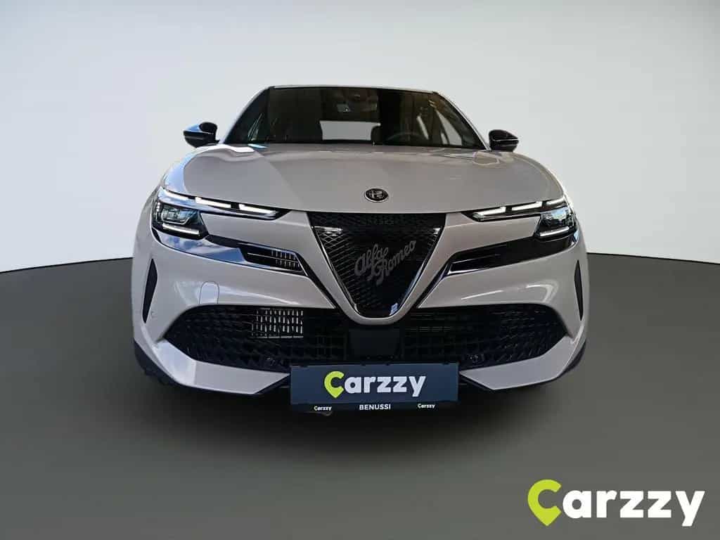 Alfa Romeo Junior 1.2 MHEV 05/2025-photo-1