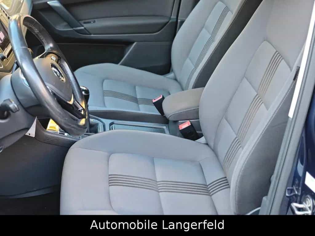 Volkswagen Golf Sportsvan VII Allstar NAVI KAMERA PDC AHK 02/2016-photo-14
