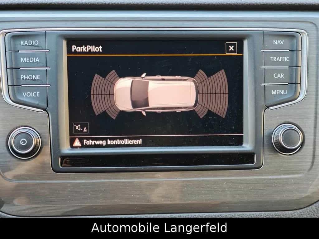 Volkswagen Golf Sportsvan VII Allstar NAVI KAMERA PDC AHK 02/2016-photo-28
