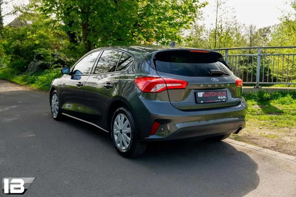 Ford Focus Trend '2.Hand'69.300KM'Aut.'S-Heft' 02/2019-photo-3