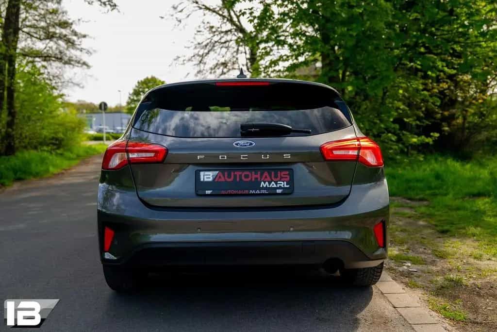 Ford Focus Trend '2.Hand'69.300KM'Aut.'S-Heft' 02/2019-photo-5