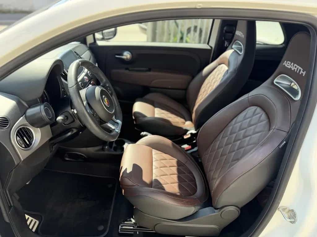Abarth 595 Turismo 1.4 T-Jet 16V Automatik*Leder 06/2021-photo-9