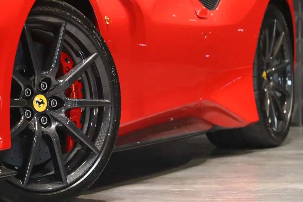 Ferrari 488 Pista - Carbon Wheels - VAT -Harness -Carbon 08/2020-photo-18