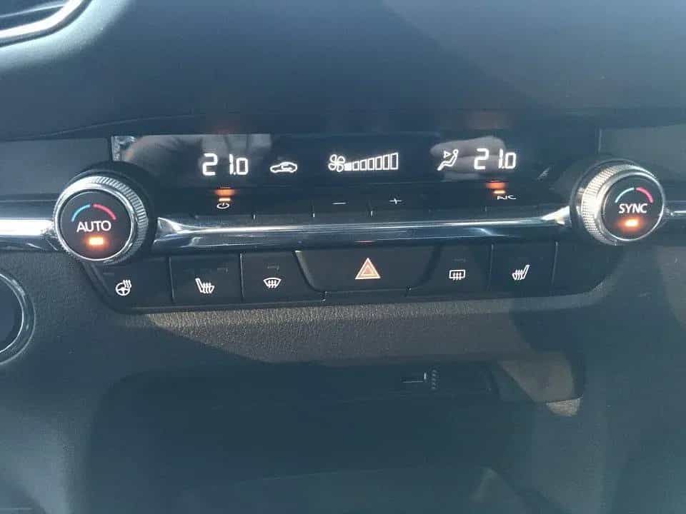 Mazda CX-30 SKYACTIV-X M Hybrid SELECTION, AUTOMATIK, 02/2020-photo-23