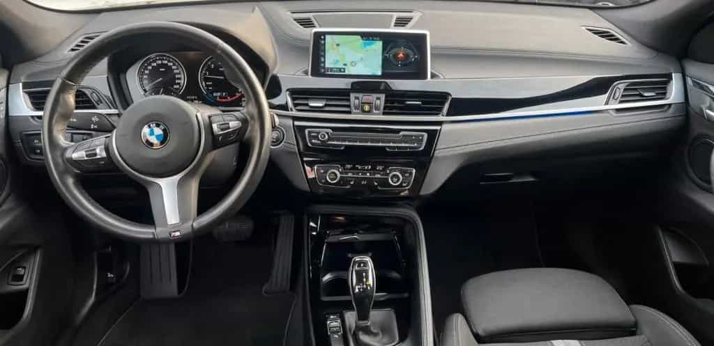BMW X2 sDrive 20 i Advantage Plus 09/2020-photo-12