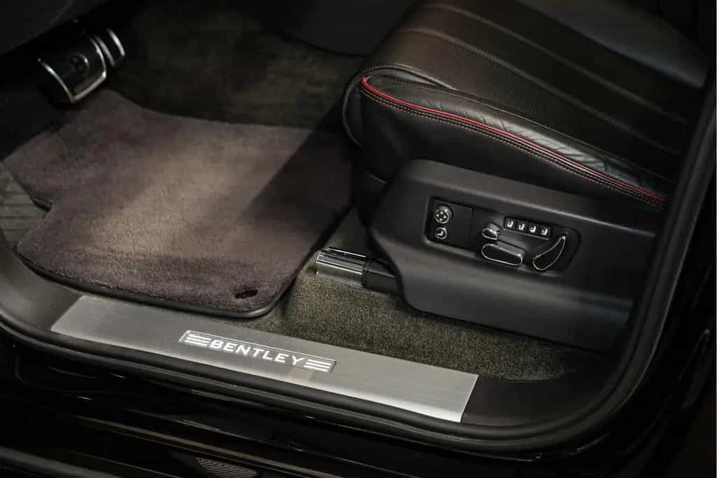 Bentley Bentayga V8 S |Ceramic|Full Carbon|NAIM|Comfort 01/2022-photo-17