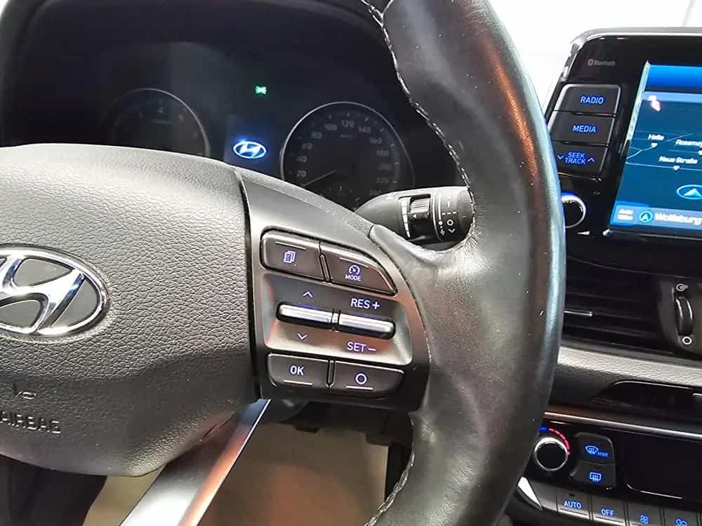 Hyundai i30 Style Sitzheizung,Kamera,LED,PDC 07/2020-photo-16