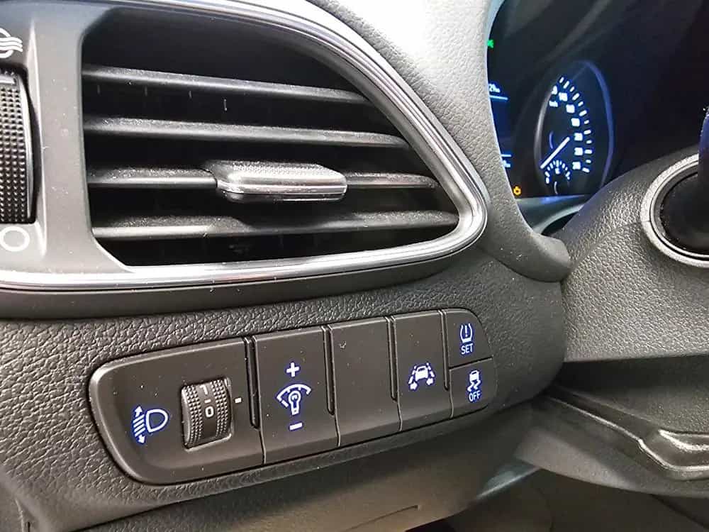 Hyundai i30 Style Sitzheizung,Kamera,LED,PDC 07/2020-photo-21