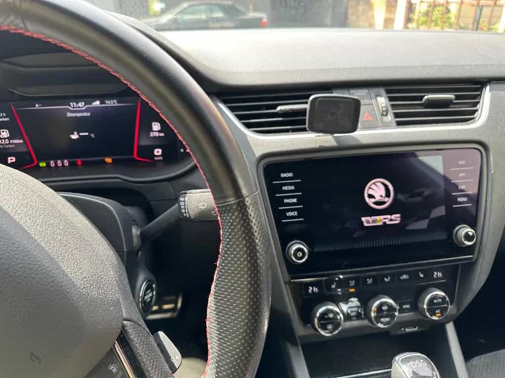 Skoda Octavia 2.0 TSI DSG RS Combi RS 10/2019-photo-5