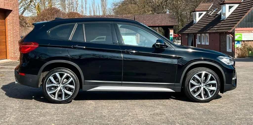 BMW X1 sDrive 20 i xLine 06/2019-photo-6