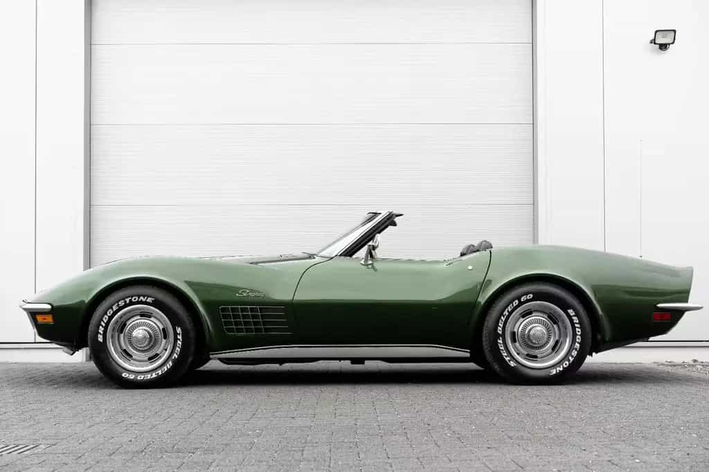 Corvette C3 LT-1 Stingray 383 Engine420HP Handschalter! 02/1970-photo-1