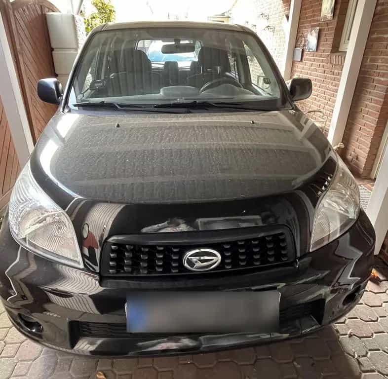 Daihatsu Terios 1,5 2WD schwarz 12/2009-photo-1