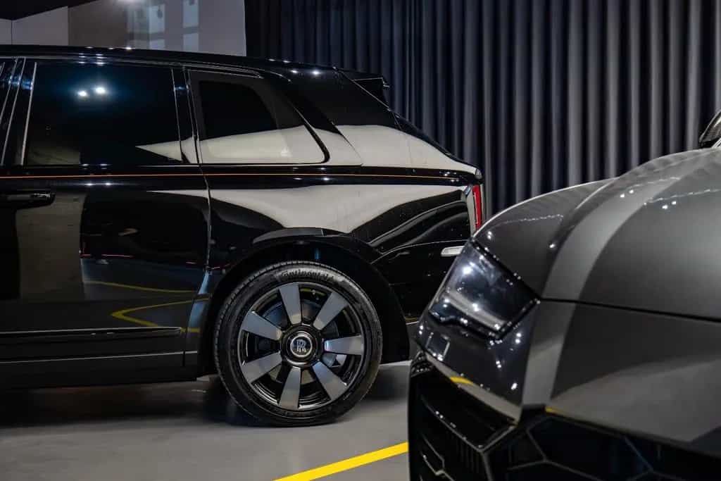 Rolls-Royce Cullinan 10/2023-photo-13