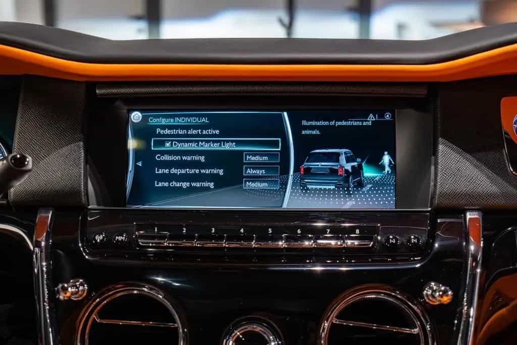 Rolls-Royce Cullinan 10/2023-photo-42