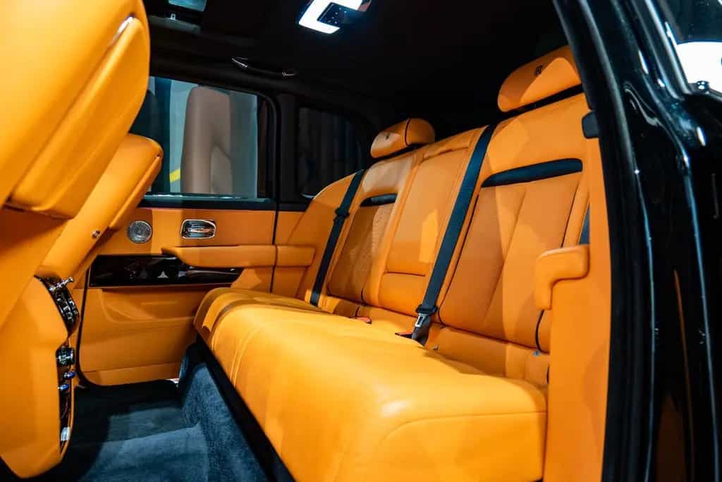 Rolls-Royce Cullinan 10/2023-photo-47