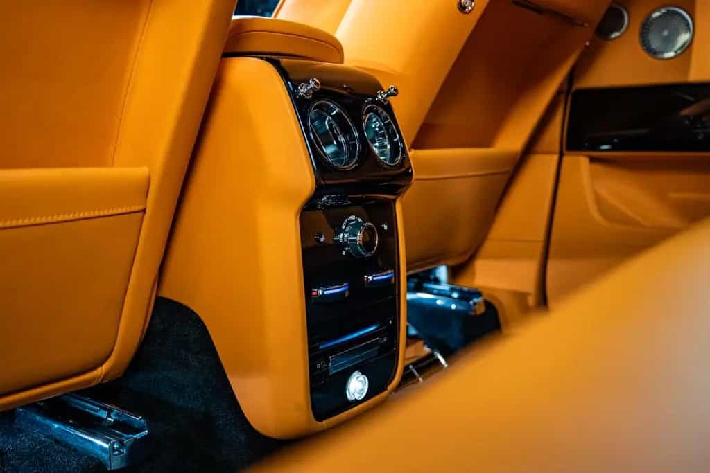 Rolls-Royce Cullinan 10/2023-photo-48