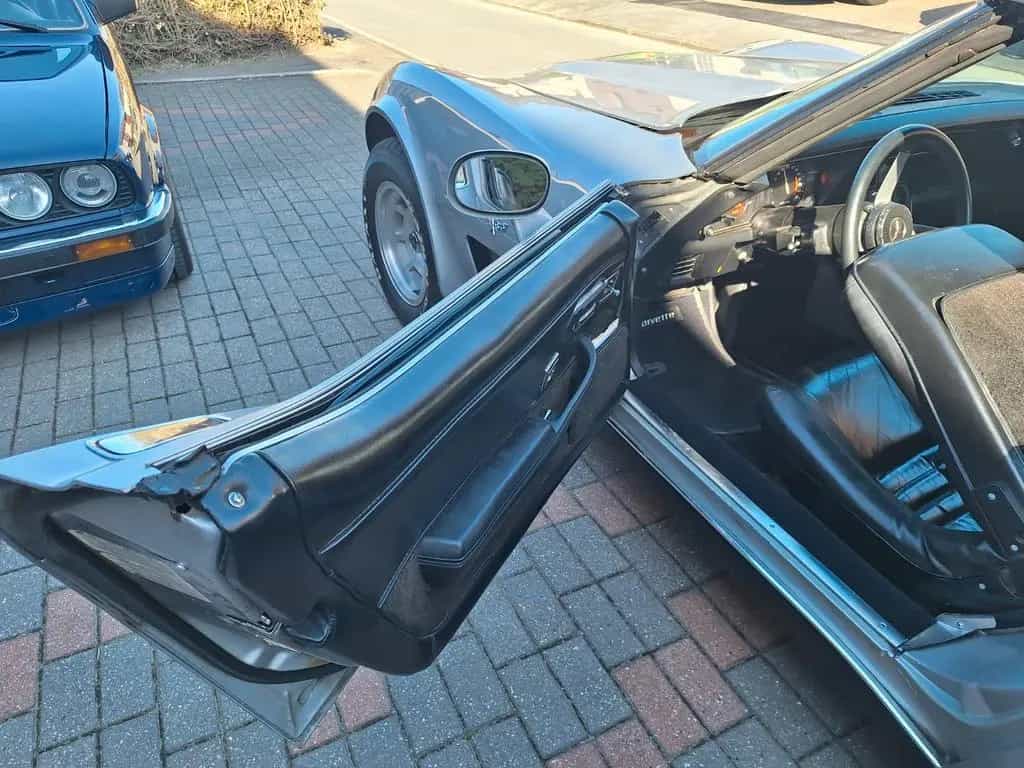Corvette C3 04/1979-photo-2