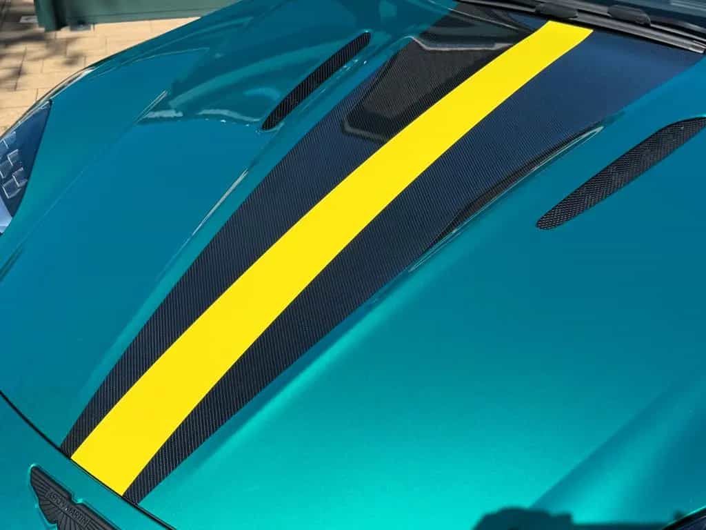 Aston Martin V8 Vantage / CARBON / VOLL / NP 270 T€ / TRAUM! 06/2024-photo-17