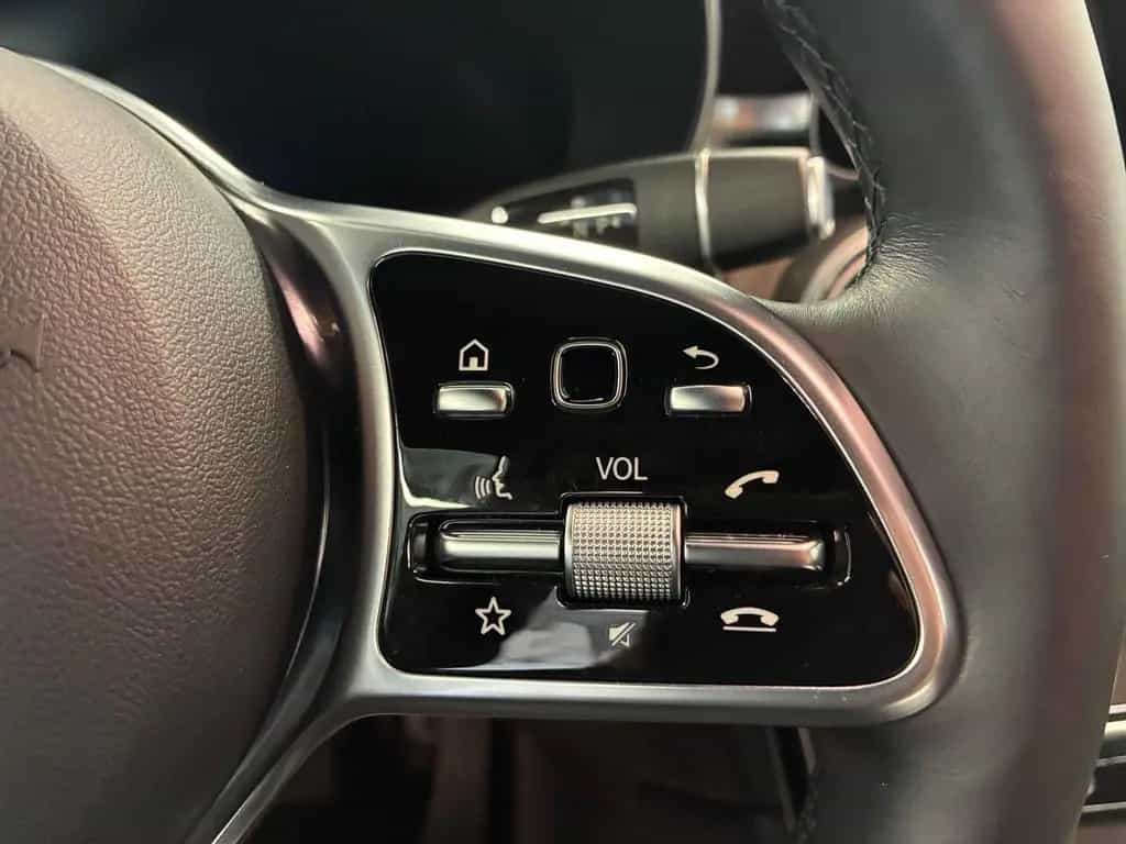 Mercedes-Benz GLC 200 4Matic*LED*HEAD-UP*NAVI*SHZ 08/2020-photo-13