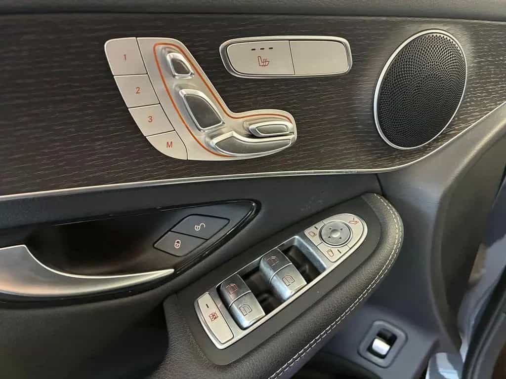 Mercedes-Benz GLC 200 4Matic*LED*HEAD-UP*NAVI*SHZ 08/2020-photo-16